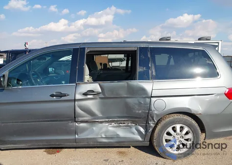 2008 Honda Odyssey Lx from USA, damaged, VIN 5FNRL38208B026357